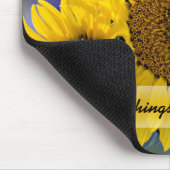 Aangepaste foto van snuffelzonnebloemen Sluiten Muismat (Hoek)