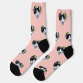 Aangepaste foto van tuxedo kat op lichtroze sokken (Links)