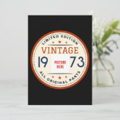 AANGEPASTE FOTO VERJAARDAG JAAR LIMITED EDITION KAART (Staand voorkant)