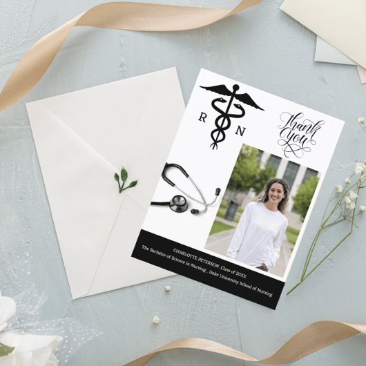 Aangepaste foto verpleegster afstudeerfeest bedank briefkaart