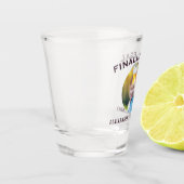 Aangepaste foto vetgedrukte naam eindelijk legaal shot glas (Links)