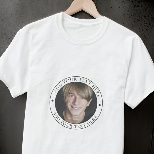 Aangepaste foto Voeg uw eigen tekstbadge toe T-shirt