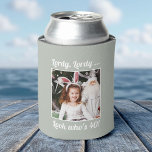 Aangepaste foto vun. 40th Birthday Sage Blikjeskoeler<br><div class="desc">Pas je aan met jouw tekst en foto en wens Happy Birthday met deze leuke,  unieke feestelijke gunsten! Ideaal voor een veertigste verjaardagsfeestje,  maar berichten op voor en achter zijn volledig aanpasbaar. Geweldig voor elke buitenjarige verjaardag,  bachelorette-outing,  of een andere viering van creëer herinneringen!</div>