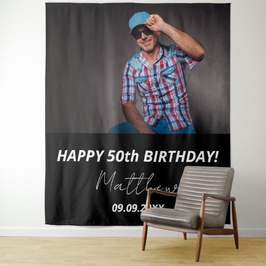 Aangepaste foto zwart wit man 50e verjaardag wandkleed (In situ)