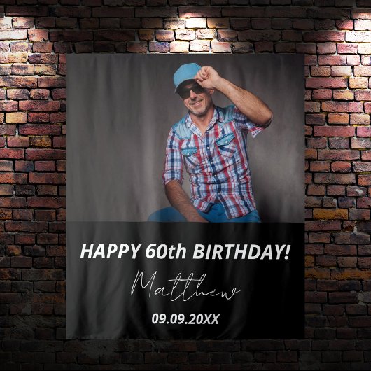 Aangepaste foto zwart wit man 60e verjaardag wandkleed