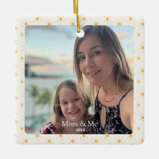 Aangepaste fotoherinnering | Mama en ik cadeau | G Keramisch Ornament (Voorkant)