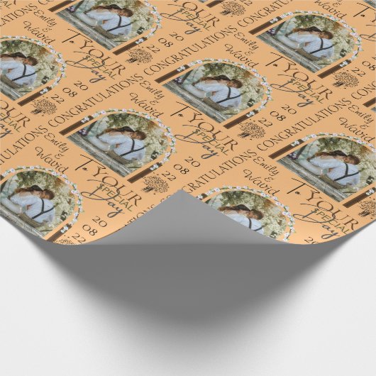 Aangepaste fotonaam en datum stijlvol huwelijk cadeaupapier (Hoek)