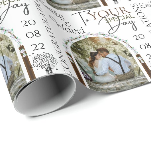Aangepaste fotonaam en datum stijlvolle Floral Wed Cadeaupapier (Rol Hoek)
