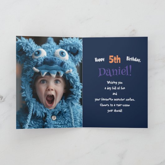 Aangepaste fotonaam leeftijd | Cute Monster Illust Kaart (Binnen)