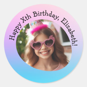 Aangepaste Fotonaam & Leeftijd Happy Birthday Grad Ronde Sticker