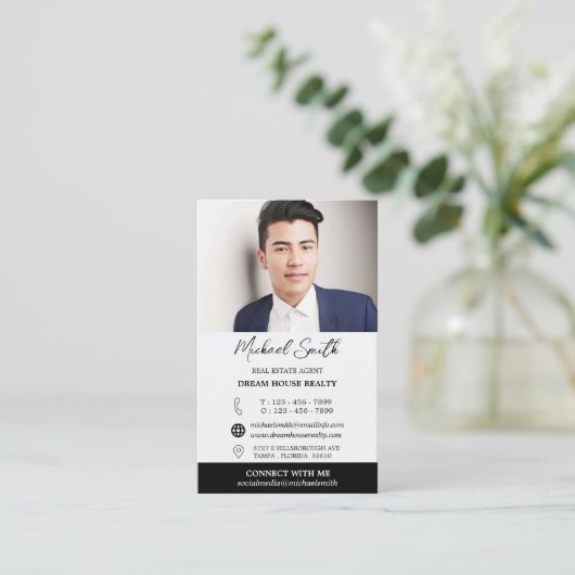 Aangepaste foto's en Logo Real Estate Agent Realto Visitekaartje (Staand voorkant)