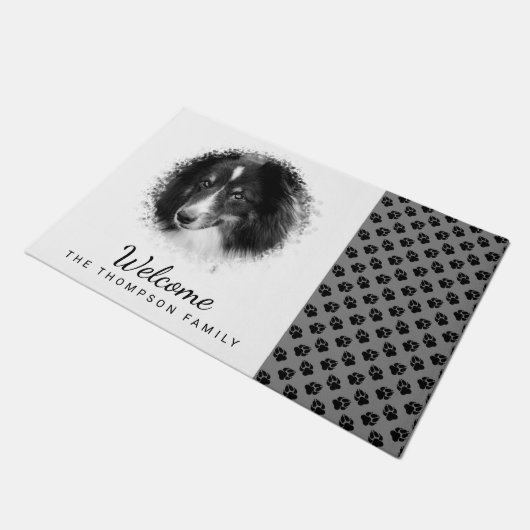 Aangepaste foto's en zwarte petten op grijs en Jou Deurmat (Schuin)