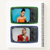 Aangepaste foto's in  tv's Pop Art Style Notitieboek (Achterkant)