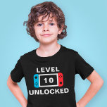 Aangepaste gamer Birthday Video Games Level Unlock T-shirt<br><div class="desc">Een Shirt personaliseren om uniek te zijn voor je geliefde Geek, die van videogames houdt, om een unieke gave voor je verjaardag te creëer en om te shows hoeveel hij voor je betekent. Voeg de leeftijd, Alle tekststijl, kleuren, grootte toe kunnen worden gewijzigd om aan uw behoeften te voldoen. Neem...</div>