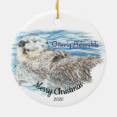 Aangepaste gedateerde kerst Ottering Schattige ott Keramisch Ornament (Achterkant)