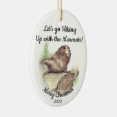 Aangepaste gedateerde Kerst Wandelen Quote Marmot Keramisch Ornament (Rechts)