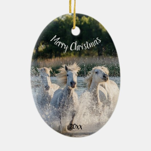 Aangepaste gedateerde Kerstmis Witte Paarden Hardl Keramisch Ornament (Achterkant)