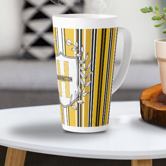 Aangepaste gele witte zwarte strepen latte mok