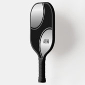 Aangepaste gepersonaliseerde zilver op zwart pickleball paddle (Links)