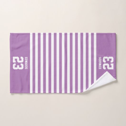 Aangepaste gestreepte sporten genummerd met naam bad handdoek (Handdoek)