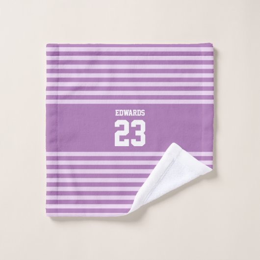 Aangepaste gestreepte sporten genummerd met naam bad handdoek (Wasdoekje)