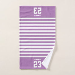 Aangepaste gestreepte sporten genummerd met naam handdoek