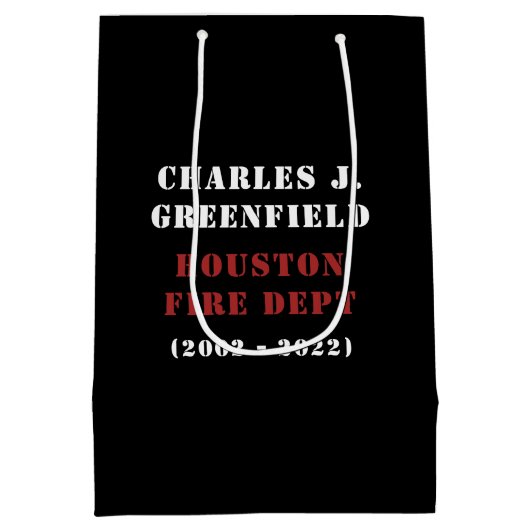 Aangepaste gevreesde brandweerman met rode lijn medium cadeauzakje (Achterkant)