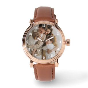 Aangepaste gezelfoto met witte cijfers horloge