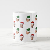Aangepaste Gezicht 2 Foto's Santa Hat Kerstcadeau Grote Koffiekop (Voorkant)