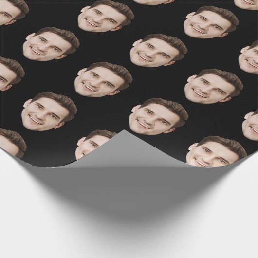 Aangepaste gezicht gepersonaliseerde verjaardag br cadeaupapier (Hoek)