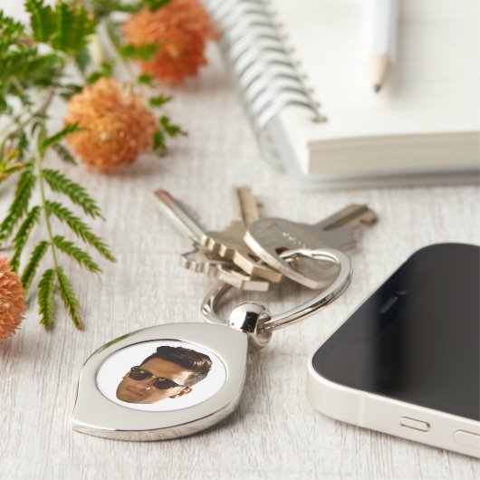 Aangepaste gezicht uitsnijden vrijgezellenfeest ve sleutelhanger (Zijkant)