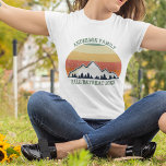 Aangepaste gezinshereniging schitterende  zonsonde t-shirt<br><div class="desc">Mooie aangepaste familie reünie t-shirts voor een herfst krijgen-samen met neven, tantes, ooms, en grootouders. Bestel bijpassende herfst t - shirts voor de hele crew met uw achternaam en jaar in het groen rondom het prachtige zonsondergang afbeelding over de bergen en de bomen. Geweldige gepersonaliseerde groep camping trip shirten voor...</div>