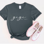 Aangepaste Gigi Grandma T-Shirt<br><div class="desc">We voegen altijd dagelijks nieuwe design toe!</div>