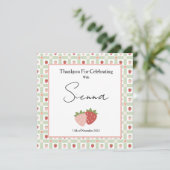 Aangepaste Gingham-afdruk voor eerste verjaardag B Bedankkaart (Staand voorkant)