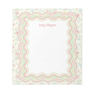 Aangepaste golvende rand vintage bloemen gepersona notitieblok