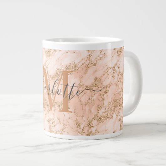 Aangepaste goudroze marmer Glitter Monogram Naam Grote Koffiekop (Voorkant rechts)