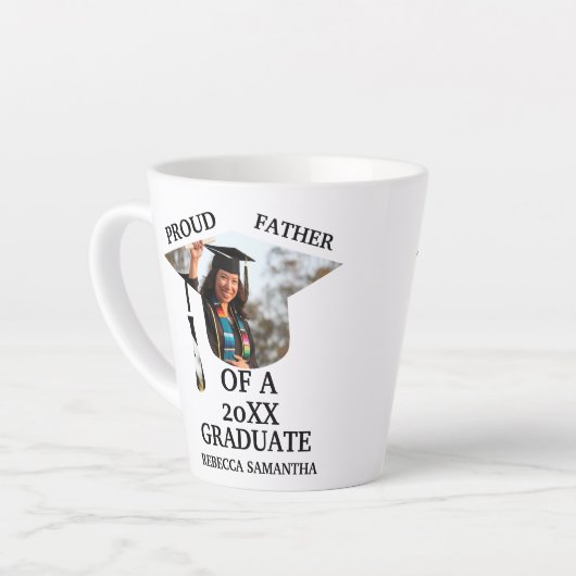 Aangepaste graafkap tassel foto trotse vader latte mok (Linkerhoek)