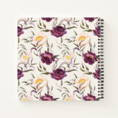 Aangepaste Grandma's Recipes Paarse Cream Floral Notitieboek (Achterkant)