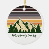 Aangepaste Green Forest Mountain Road Trip Kerst Keramisch Ornament (Voorkant)