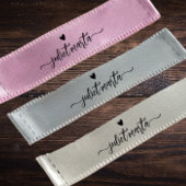 Aangepaste grijs knippen en naaien handtekening na satijnen lint