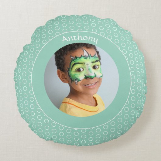 Aangepaste Groene Polka Dot Foto Lijst Rond Kussen (Voorkant)