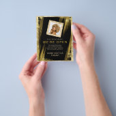 Aangepaste haarzalf op maat - zwart goud flyer (Hand)