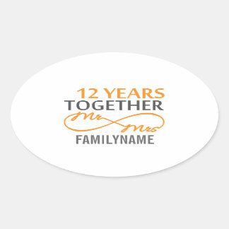 Aangepaste heer en mevrouw 12de Jubileum Ovale Sticker