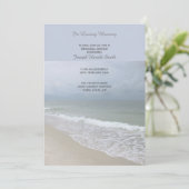 Aangepaste herdenkingsdienst uitnodiging - Strandt (Staand voorkant)