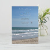 Aangepaste herdenkingsdienst uitnodiging - Strandt (Staand voorkant)
