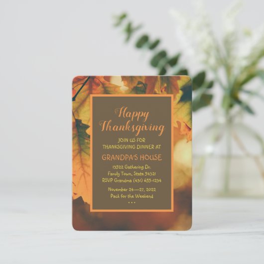 Aangepaste herfst bladeren Thanksgiving diner Kaart (Staand voorkant)