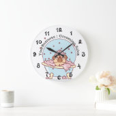 Aangepaste hond die salonpug in bad grote klok (Huis)