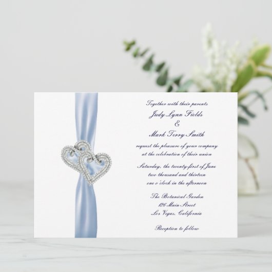Aangepaste Ice Blue Hearts bruiloft uitnodiging (Staand voorkant)