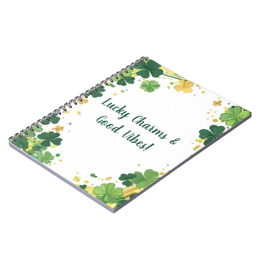 Aangepaste Ierse Shamrock & Clover Border Notitieboek (Linkerzijde)