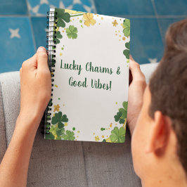 Aangepaste Ierse Shamrock & Clover Border Notitieboek